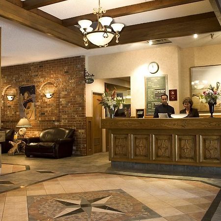 Compass Point Inn - Суррей Інтер'єр фото